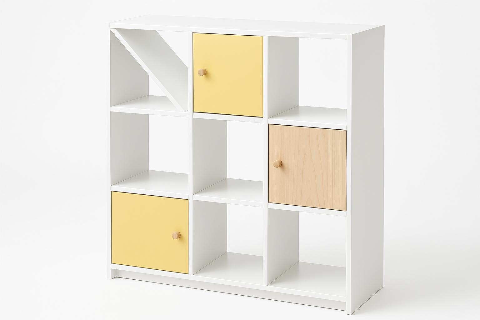 Studio Lueur Modular Storage Unit for kids - Perspective View