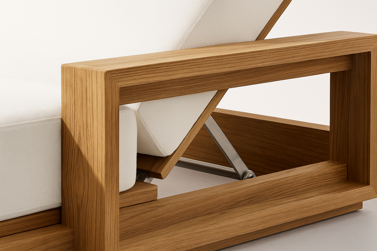 Detailed view of Perdue Premier Celestial Wicker Lounger