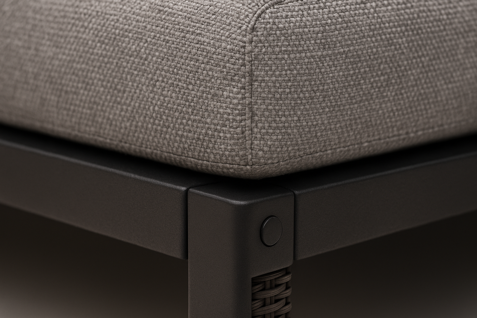 Perdue Premier Celestial Outdoor Suite - Detail View